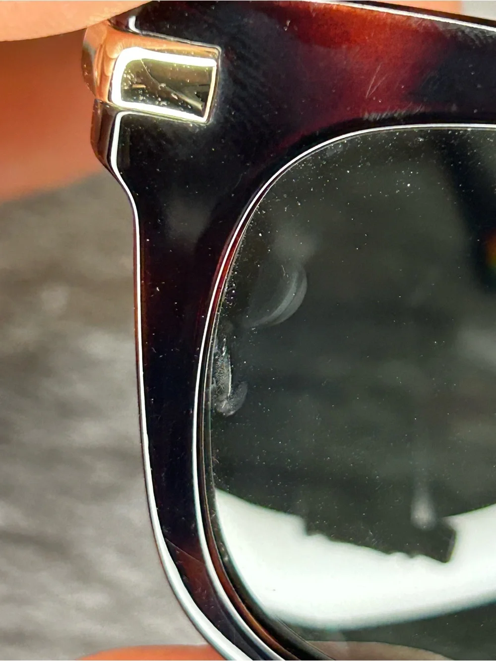 POLAROID PLD6180S Sunglasses Size 58mm with Yellow Case